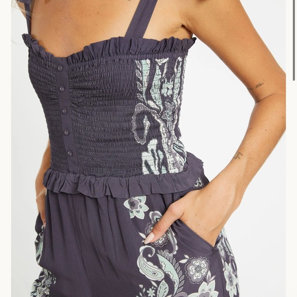 NWOT Caballero Rose Graphite Protea Paisley Jumpsuit - Picture 2 of 7